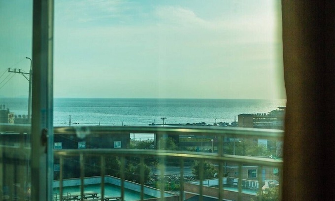 Eulwang-ri Casa | Beach Hill View House