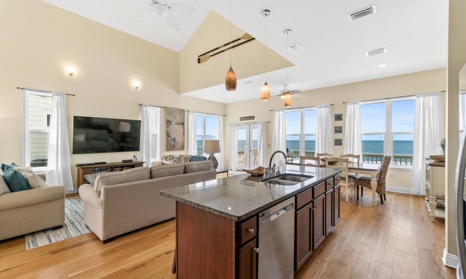 Cape San Blas Casa | Beach House - Tropical Daze by PHG