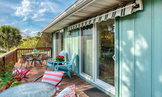 Surfcrest Village Casa | Beach House in Heart of St. Augustine Beach! Near Pool, Walk to Restaurants, $300 in Free Tickets!