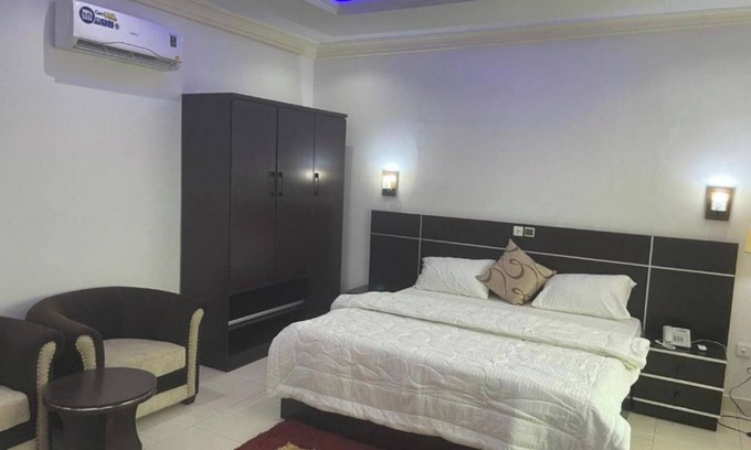Littoral Department Apartamento | Beach Sand Hotel & Resort, Cotonou Deluxe Room 4
