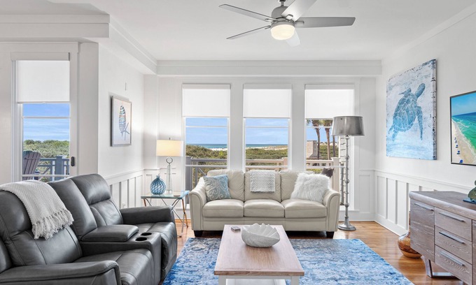 WaterSound Beach Condominio | Beach Views, Gulf Front, Large Pool, 30A Watersound Gated Community