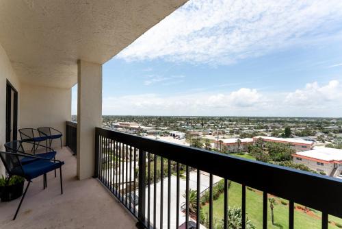 Ormond-by-the-Sea Casa | Beach views with top complex amenities and covered parking!