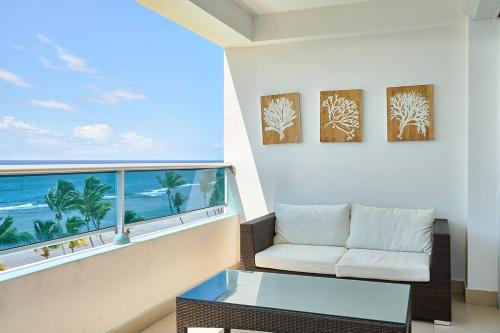 Juan Dolio - El Pueblo Apartamento | Beachfront Condos Las Olas Sleeps 6