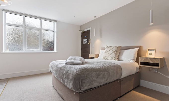 Redcar Hotel | Beachfront Aparthotel, Deluxe Apartment with free parking #4