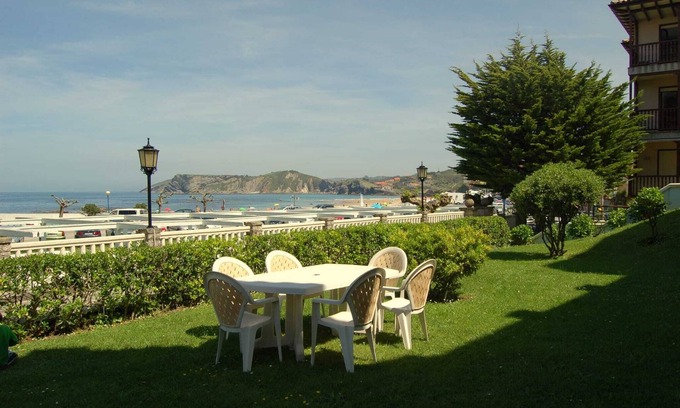 Comillas Apartamento | Apartamento en la playa con jardín en Comillas