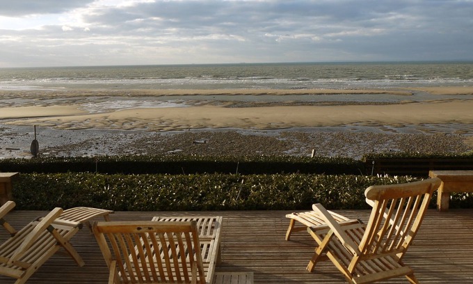 Wissant Apartamento | Vrbo Property