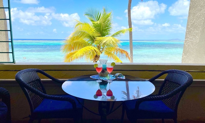 Christiansted Condominio | Beachfront Condo in Christiansted with Ocean View