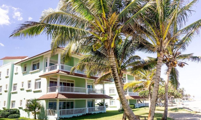 Cabarete Condominio | Beachfront condo with Jacuzzi and pool