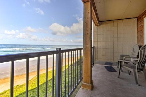 Lincoln Beach Apartamento | Beachfront Lincoln City Condo-Patio and Pool Access!