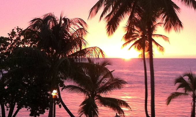 Miradero Condominio | Haciendas del Club de Golf y Playa apartamento frente al mar privada con Wifi