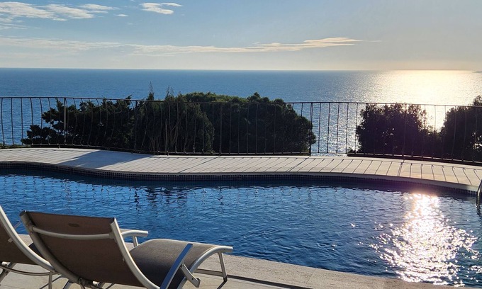 Lloret de Mar Villa | Beachfront Villa - modern seafront villa - breathtaking sea view, swimming pool