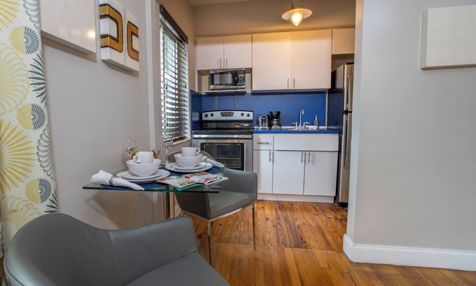 North Beach Hotel | Beachside All Suites Hotel