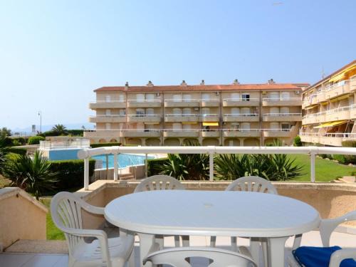 Els Griells Apartamento | Beachside Apartment in Estartit