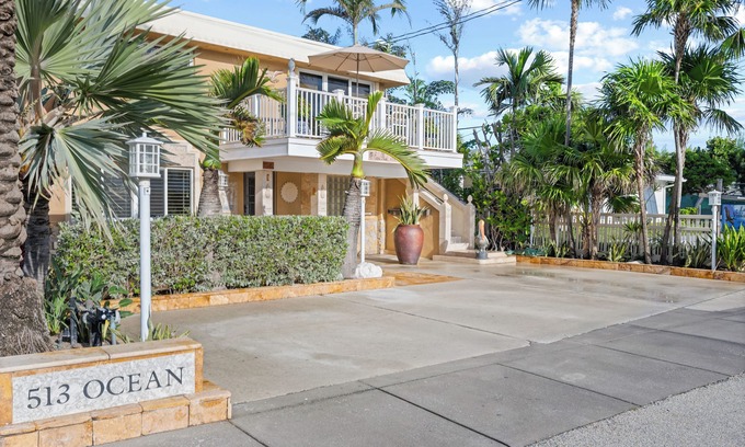 Deerfield Beach Villa | Junto a la playa PH Ocean Blvd. Océano 100 pies.