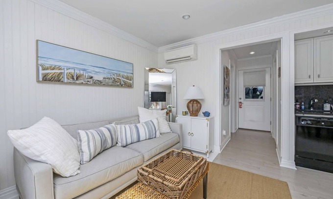 Napeague Apartamento | Beachside Sanctuary w/ Partial Ocean View + Patio