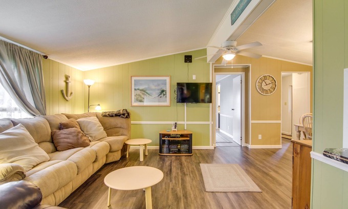 Rehoboth Beach Casa | Beachy Lewes Home w/ Outdoor Shower & Fire Pit!