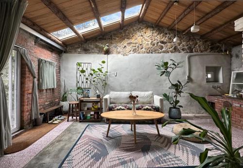 Ruifang Casa | Beacon Yard Jiufen 九份拾光書院