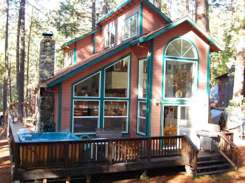 North Wawona Casa | Bear Crossing