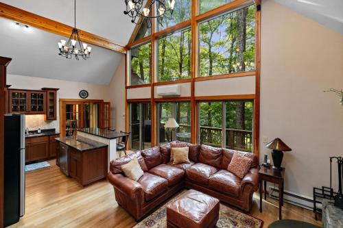 Nellysford Casa | Bear Luxury with Wintergreen Advantage