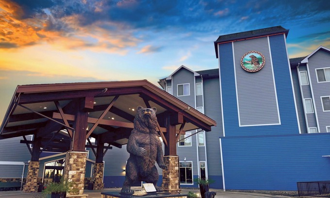 Loleta Hotel | Bear River Casino Resort