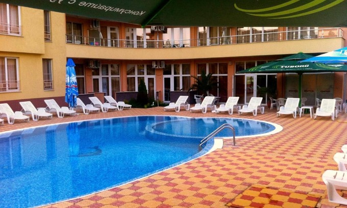 Chaika Hotel | Beatris Family House