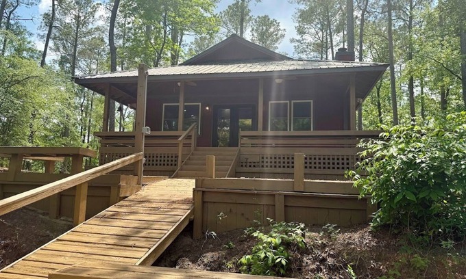 Burgaw Casa | Beautiful 2-bedroom house on the Cape Fear River