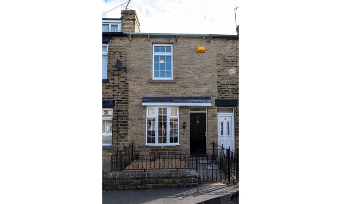 Hillsborough Casa | Beautiful 3 Bedroom house - Sleeps 5 Free parking