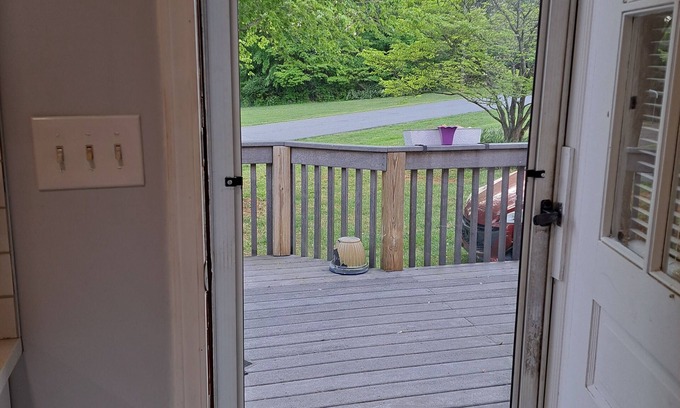 Winston - Salem Casa | Beautiful 4 Bedroom furnished House