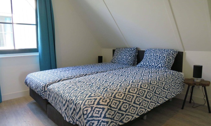 Uitdam Apartamento | Precioso apartamento para 8 personas con WIFI, piscina, TV y terraza