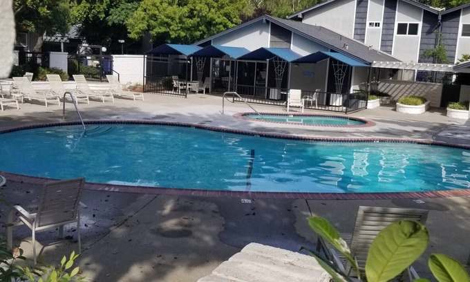 San Ramon Condominio | Beautiful and fully Furnished Condo