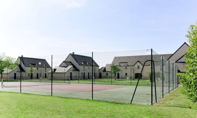 Azay-le-Rideau Casa | Hermoso apartamento en villa para 6 personas con WIFI, piscina, TV, terraza y mascotas permitida