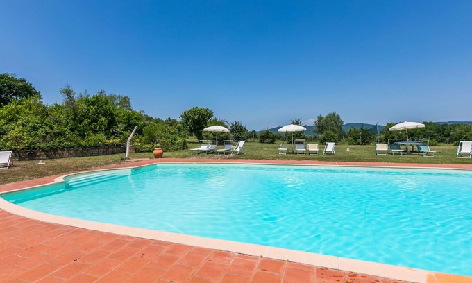San Macario In Monte Villa | Acogedor apartamento en villa para 4 personas con piscina, WIFI, TV, patio y mascotas permitida