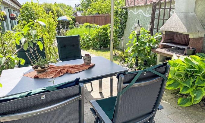 Gingst Apartamento | Acogedor apartamento para 2 personas con WIFI, terraza y mascotas permitida