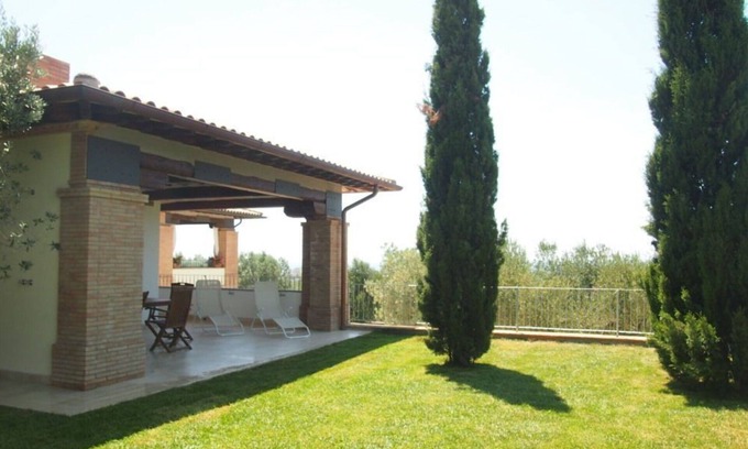 Follonica Apartamento | Hermoso apartamento para 6 personas con WIFI, TV, patio y vista panorámica