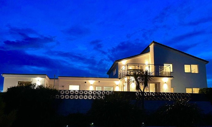 Trearddur Bay Casa | Trearddur BayLarge House Sleeps 14- con Wifi gratuito, Sala de juegos, cerca de la playa