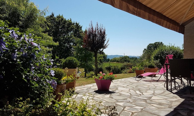 Latouille-Lentillac Casa | VACACIONES EN EL PAÍS