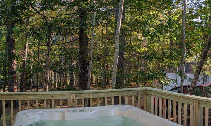 Bar Harbor Cabina | Beautiful Cabin WITH HOT TUB Cabin 7