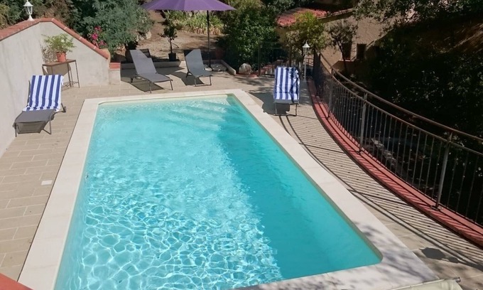 Bouleternere Casa | Hermosa villa catalana con piscina y amplios jardines.
