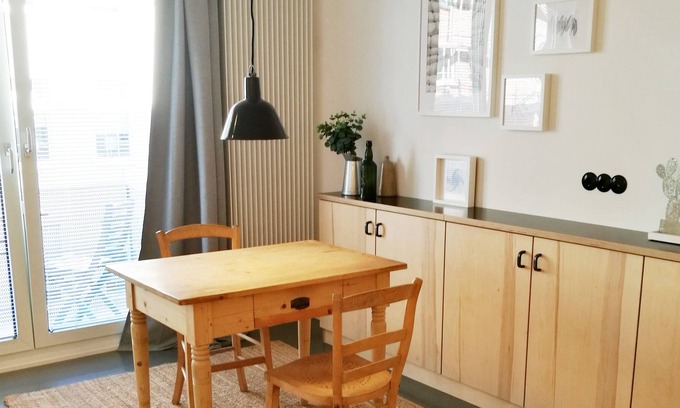 Pempelfort Apartamento | HERMOSO ESTUDIO CENTRAL EN DÜSSELDORF