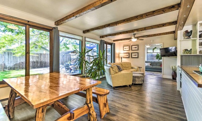 Cody Casa | Beautiful Cody Abode with Grill - Walk to Downtown!