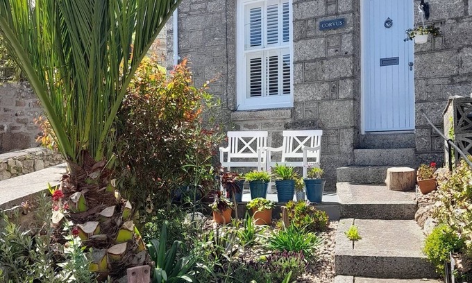 Paul Cabaña | Beautiful cottage 1/2 mile from Mousehole
