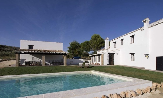 Ronda Casa | Hermosa casa de campo con piscina y vistas a la montaña Escénicas