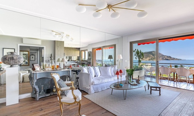 Beaulieu-sur-Mer Apartamento | Hermoso y lujoso apartamento en St Jean Cap Ferrat