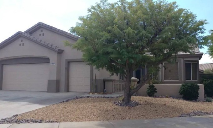 Desert Palms Casa | Beautiful Gated, 3 bed 2 bath! Golf 45 holes, Tennis, Pickleball & more!