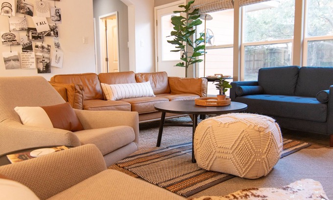 Dripping Springs Casa | Beautiful Hill Country retreat in Dripping Springs