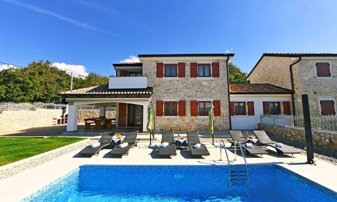 Malinska-Dubasnica Villa | Holiday house Lana