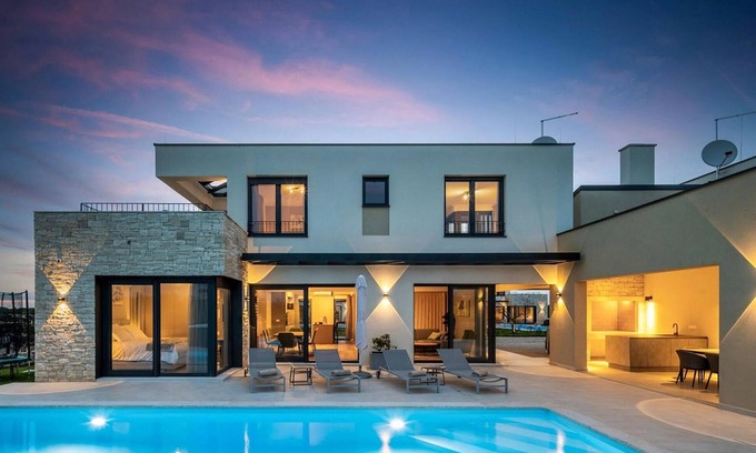 Brtonigla Casa | Hermosa casa en Brtonigla