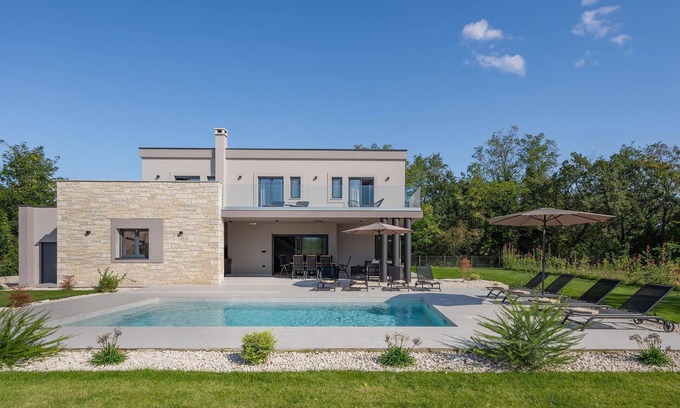 Marceljani Casa | Hermosa casa en Labin