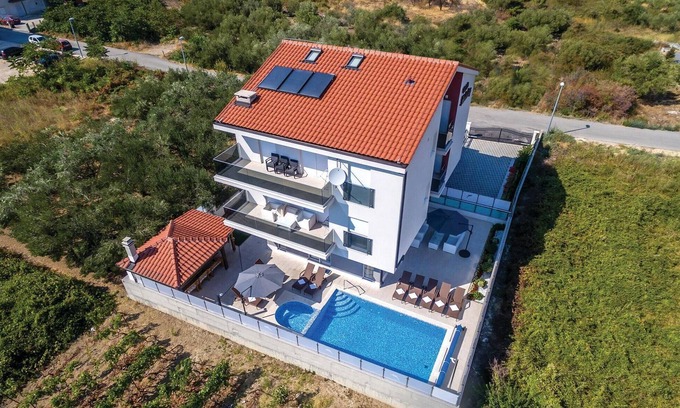 Stobrec Casa | Hermosa casa en Stobrec con sauna