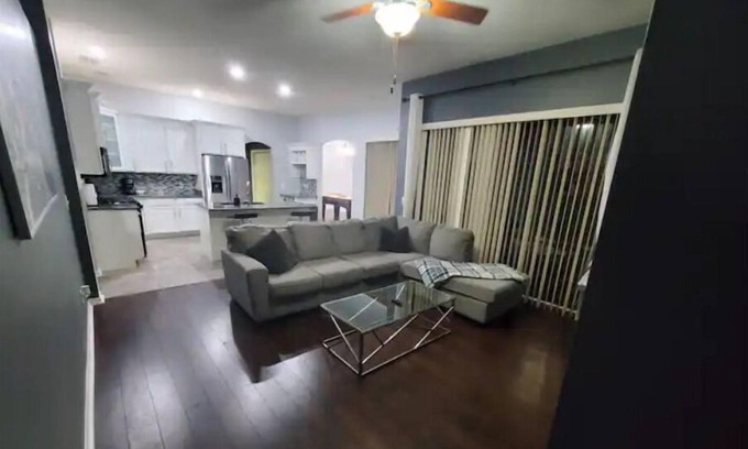 East County Civic Group Casa | Beautiful home in Valrico FL